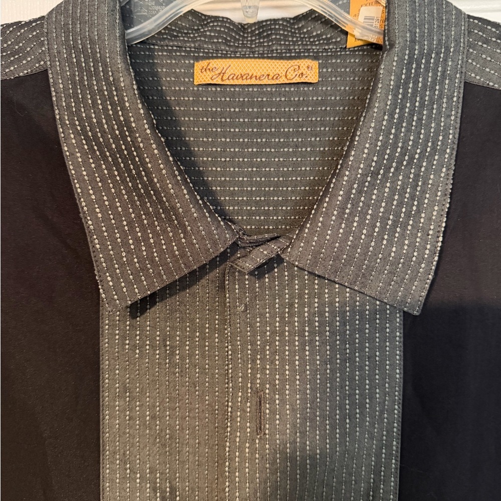 Havanera Co. Men's Black and Gray/olive Pinstripe Casual Shirt